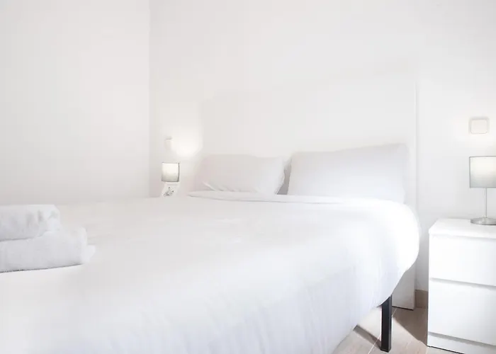 Apartamento 10 min de Aeropuerto y 3 min de IFEMA