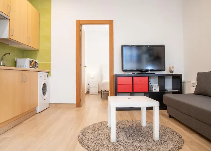 Apartamento 10 min de Aeropuerto y 3 min de IFEMA